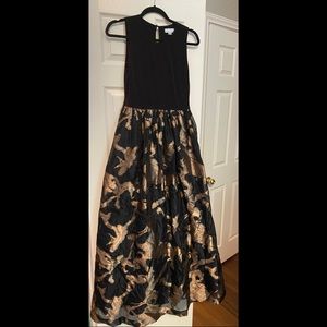 Fun Calvin Klein gown, size 6, with gold foil details